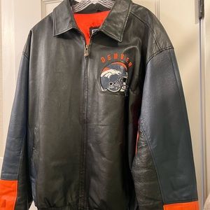 Men’s Denver Broncos zip up leather jacket. XXL